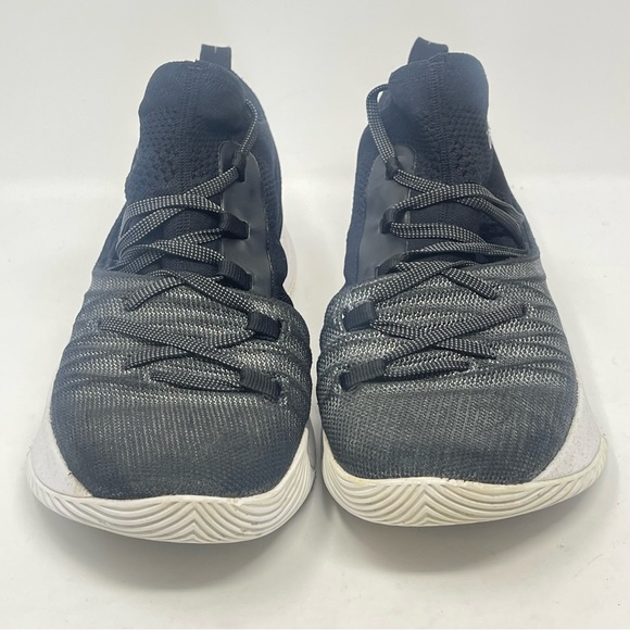 Under Armour Curry 5 Shoes Mens 8 Black White Silver Sneakers 3020657-101 - Picture 6 of 13